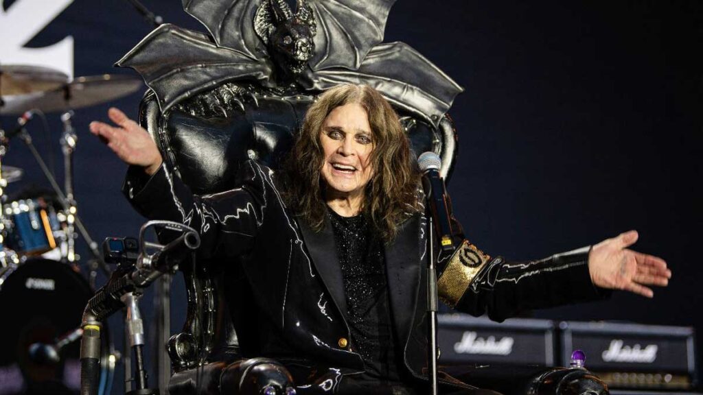 Ozzy Osborn revela álbum caótico em “O Último Ritual”