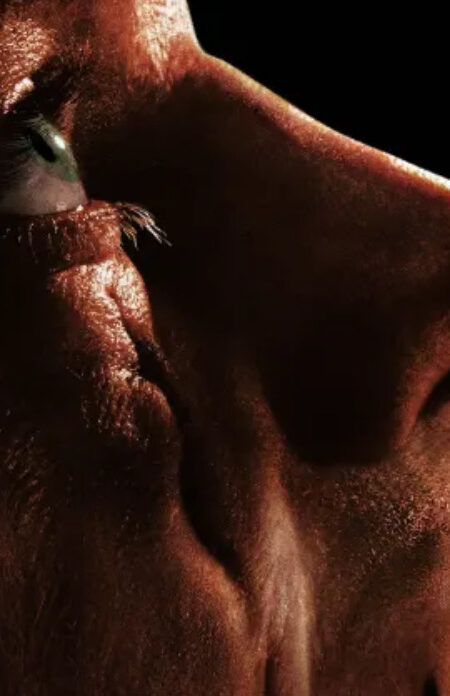 Trailer final de Clayface é lançado e reforça atmosfera de terror do filme